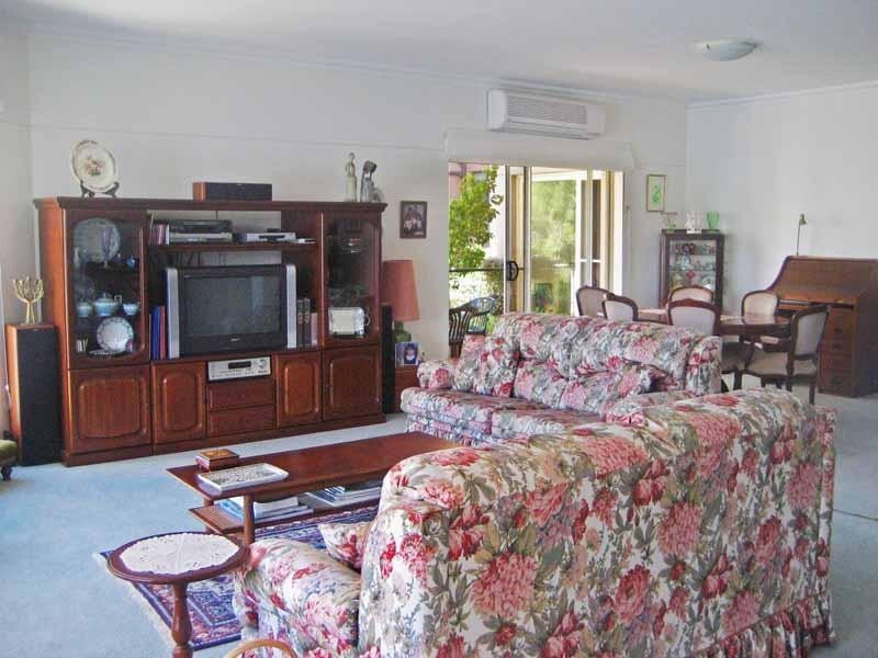 8/3-7 Wharf Street, East Gosford NSW 2250