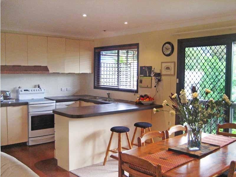 54 MANGROVE ROAD, Narara NSW 2250