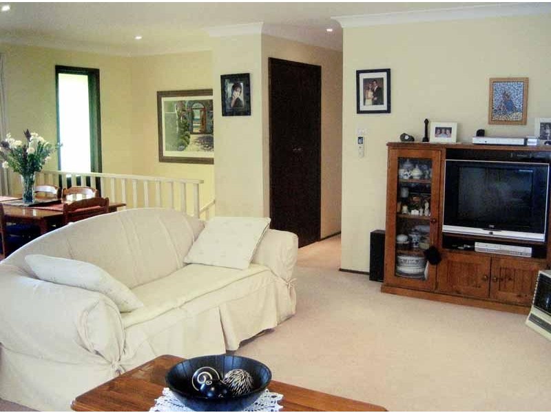 54 MANGROVE ROAD, Narara NSW 2250