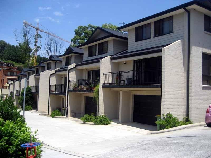 Dwyer Street, North Gosford NSW 2250