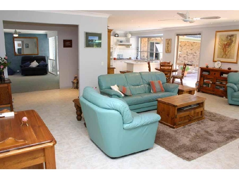 98 Alan Street, Niagara Park NSW 2250