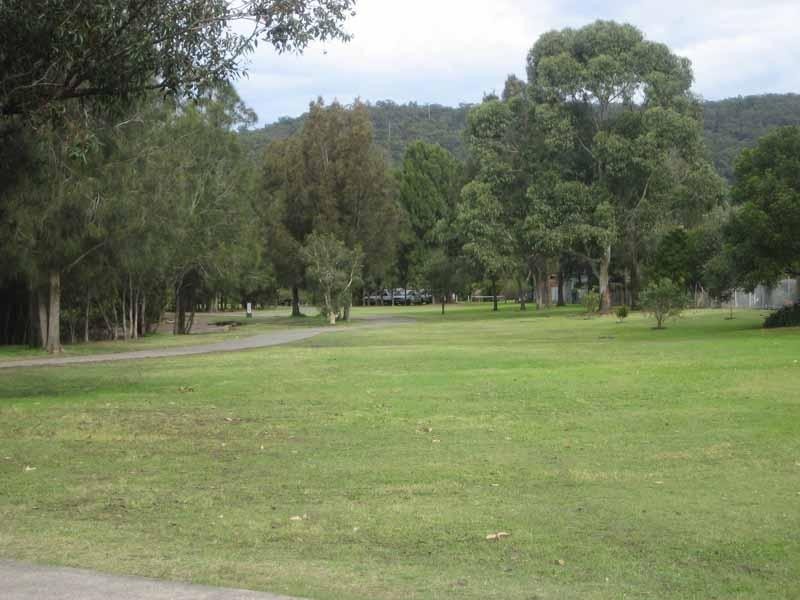 11 Kulara Avenue, West Gosford NSW 2250