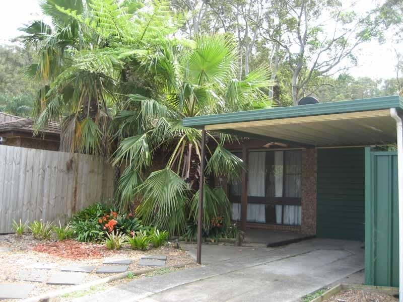 8 Strand Ave, Narara NSW 2250