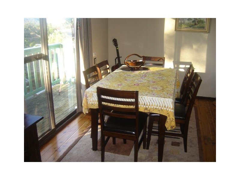 1 Sunset street, Wyoming NSW 2250