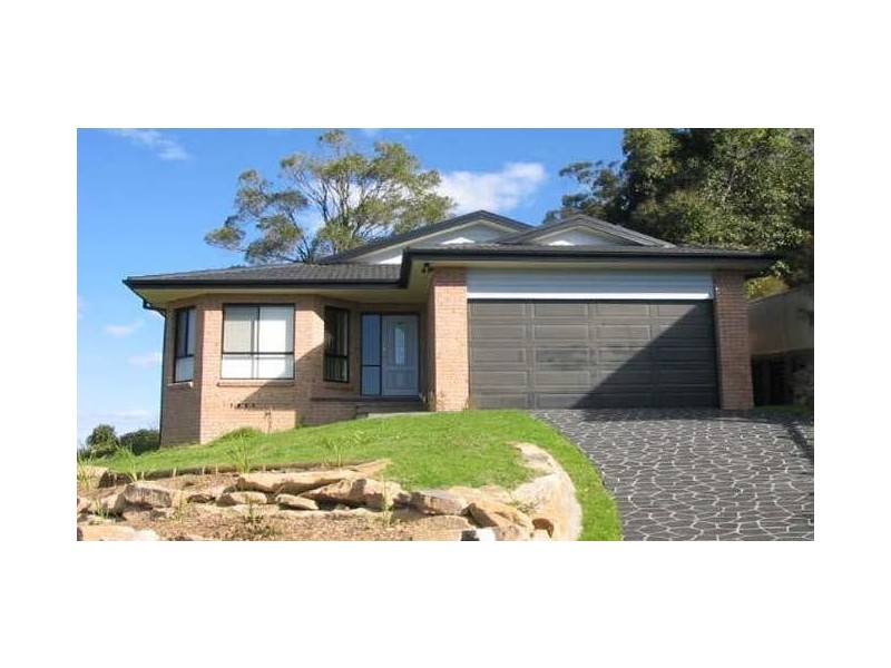 27 Robert Holl Drive, Ourimbah NSW 2258