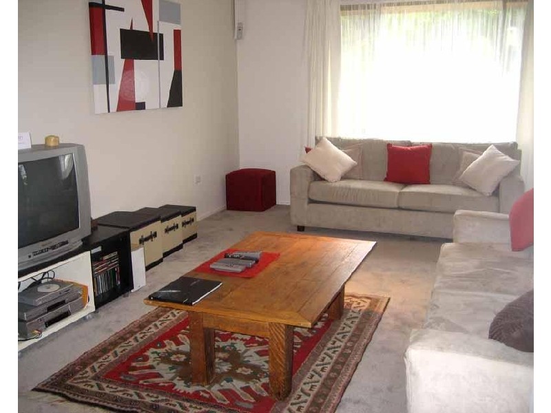 2 Stachon Street, North Gosford NSW 2250