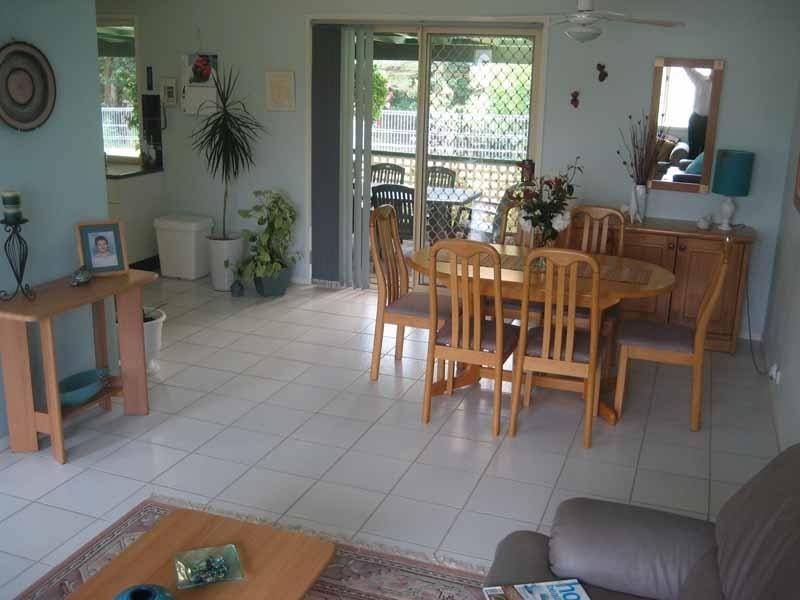 11 Brie Close, Lisarow NSW 2250