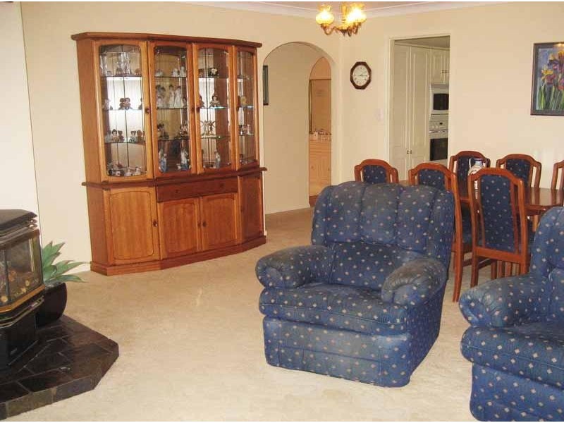 6 Orchard Downs, Narara NSW 2250