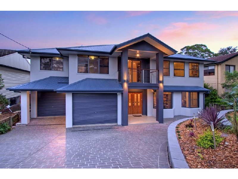 11 Endeavour Drive, Avoca Beach NSW 2251