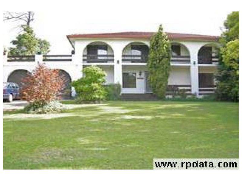 2 Lawson Place, Castle Hill NSW 2154