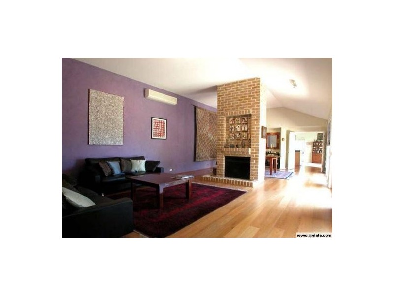 8 Lindwall Place, Rouse Hill NSW 2155