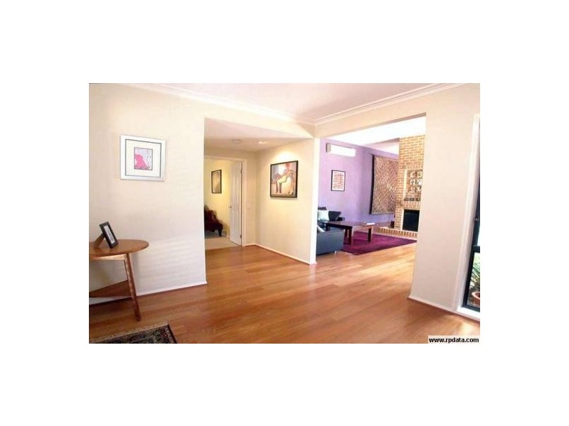 8 Lindwall Place, Rouse Hill NSW 2155