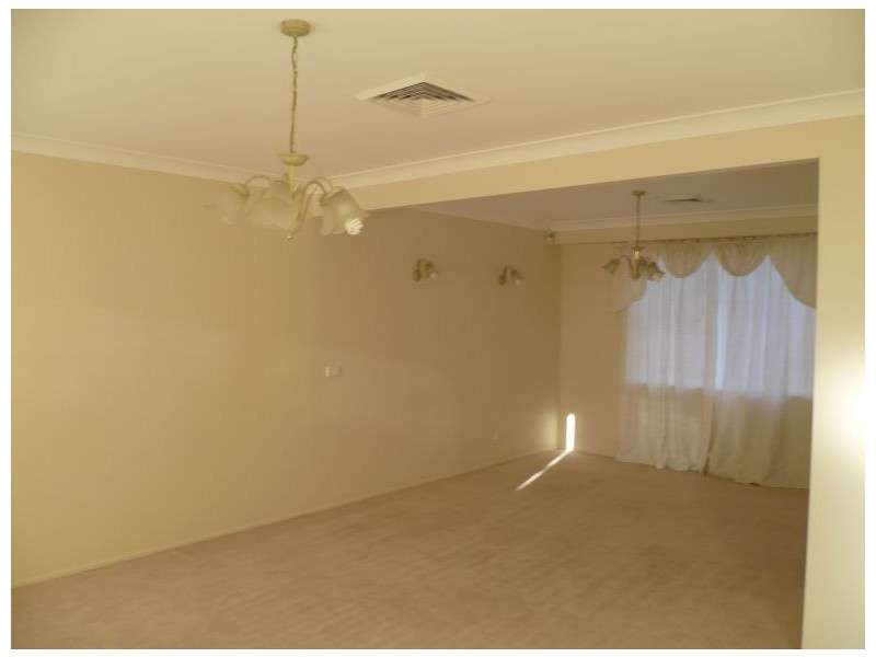 97 Poole Rd, Kellyville NSW 2155