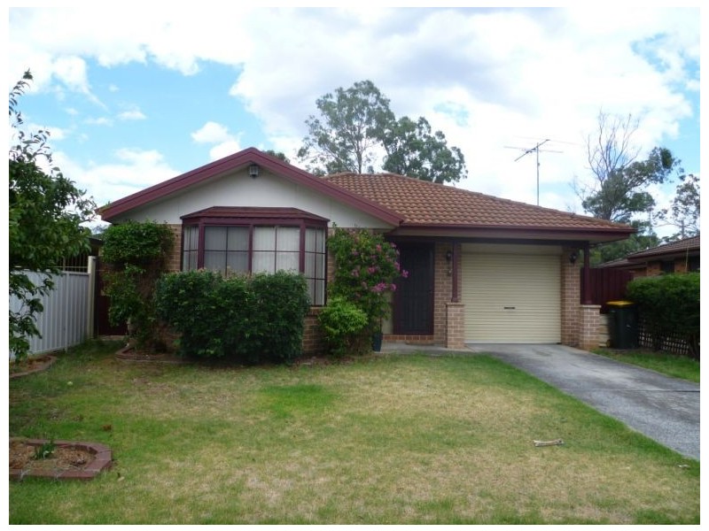 44 Amsterdam St, Oakhurst NSW 2761