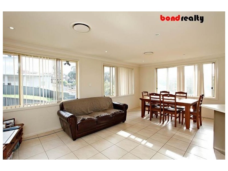 35 Woodstream Cres, Kellyville NSW 2155