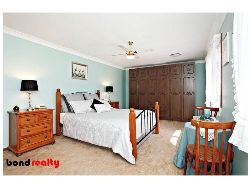 64 Eaton Rd, West Pennant Hills NSW 2125