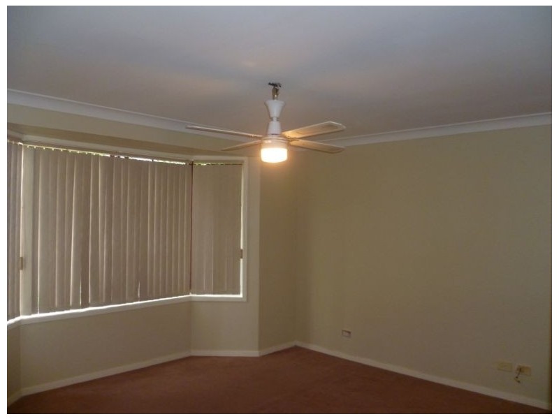 44 Amsterdam Street, Oakhurst NSW 2761