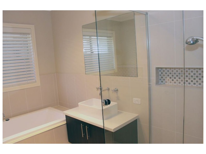 27 Levy Crescent, The Ponds NSW 2769