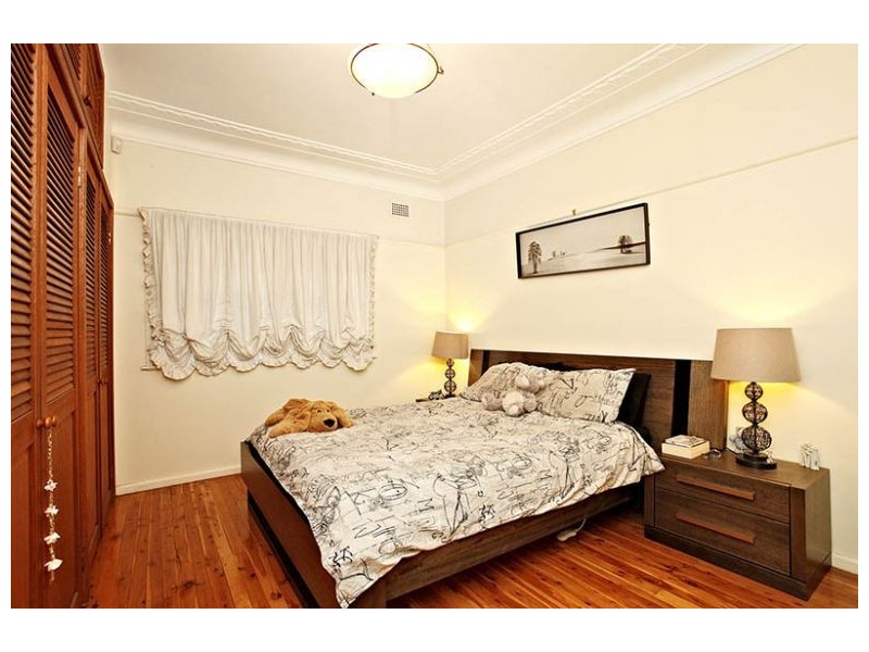 9 Jenner Street, Baulkham Hills NSW 2153