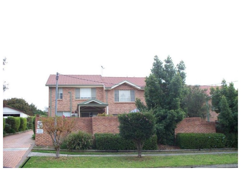 2/8-10 Watkins Rd, Baulkham Hills NSW 2153