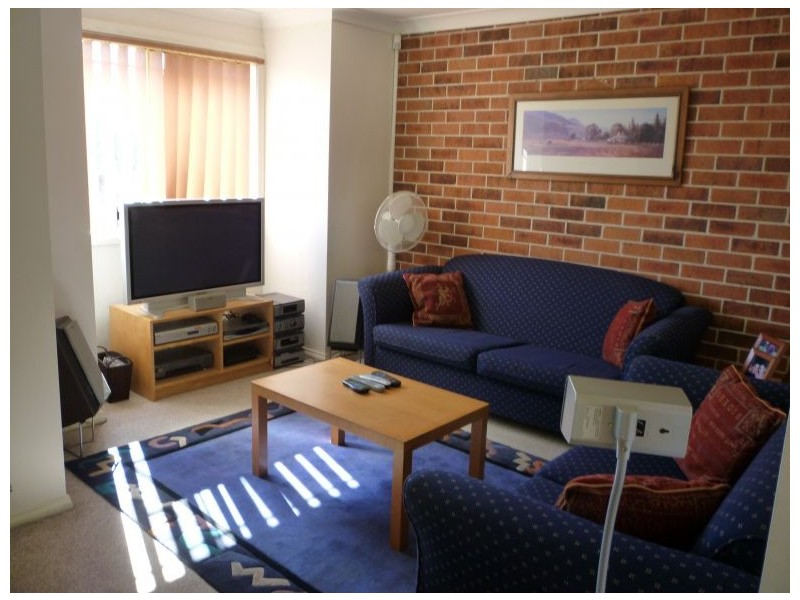 1 Hambro Avenue, Glenwood NSW 2768