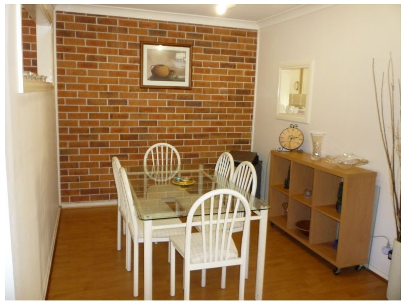 1 Hambro Avenue, Glenwood NSW 2768