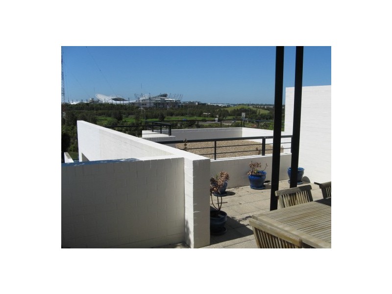 10/17 Blaxland Avenue, Newington NSW 2127