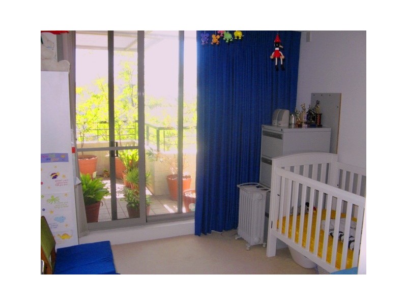 10/17 Blaxland Avenue, Newington NSW 2127