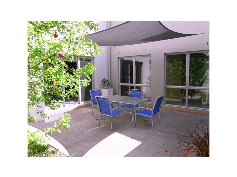 3 Charlton Avenue, Newington NSW 2127