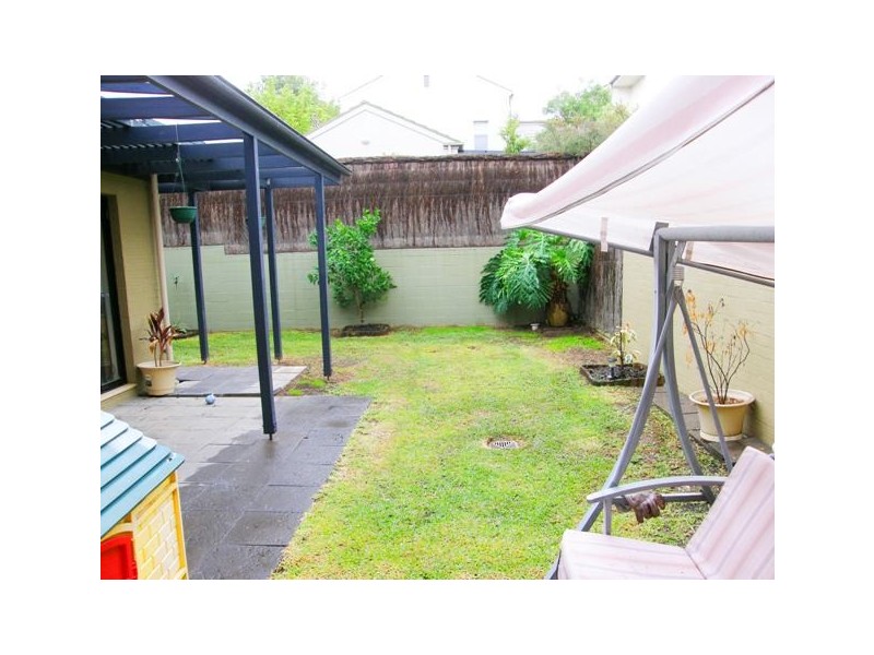 12 Kosmala Close, Newington NSW 2127