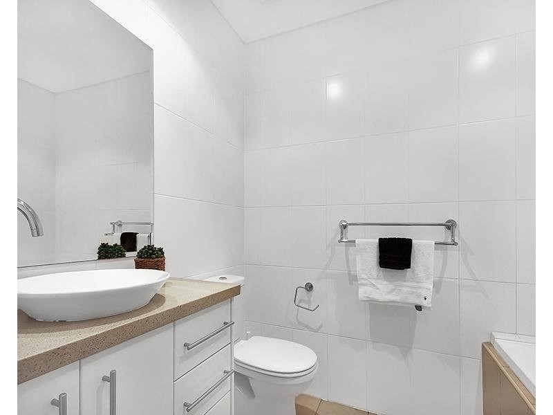 4/4 Roseby Street, Drummoyne NSW 2047