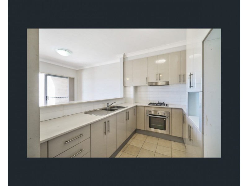 1/7-9 King Street, Campbelltown NSW 2560