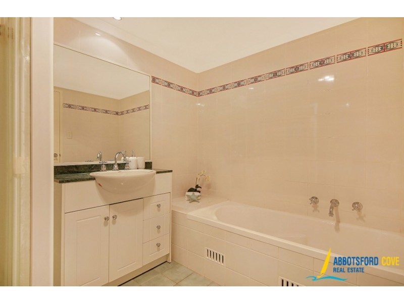 1/3a Blackwall Point Road, Abbotsford NSW 2046