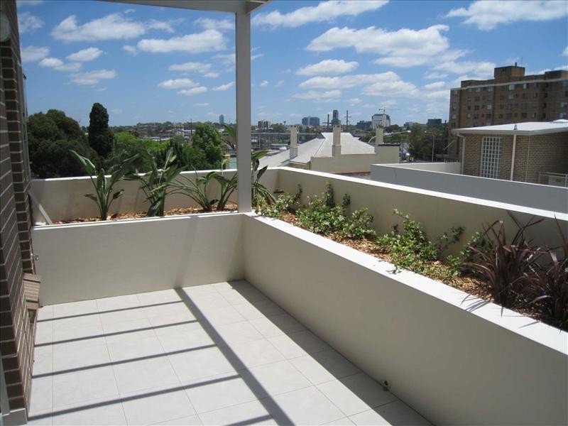 4/5a Russell Street, Granville NSW 2142