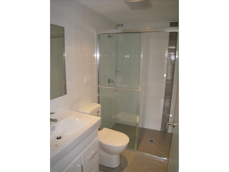 4/5a Russell Street, Granville NSW 2142