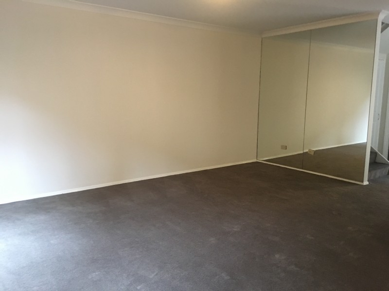 2 William Close, Liberty Grove NSW 2138