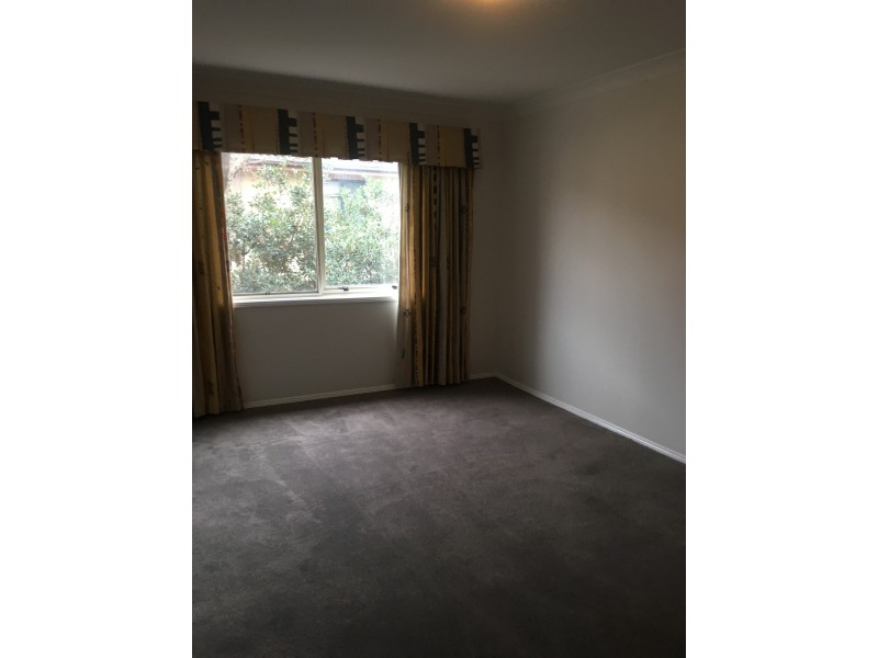 2 William Close, Liberty Grove NSW 2138