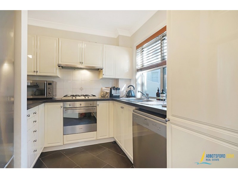 24/5 Figtree Ave, Abbotsford NSW 2046