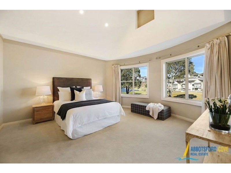 24 Figtree Avenue, Abbotsford NSW 2046