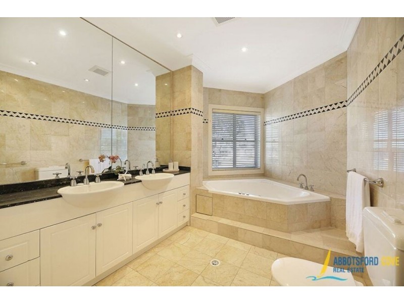 24 Figtree Avenue, Abbotsford NSW 2046