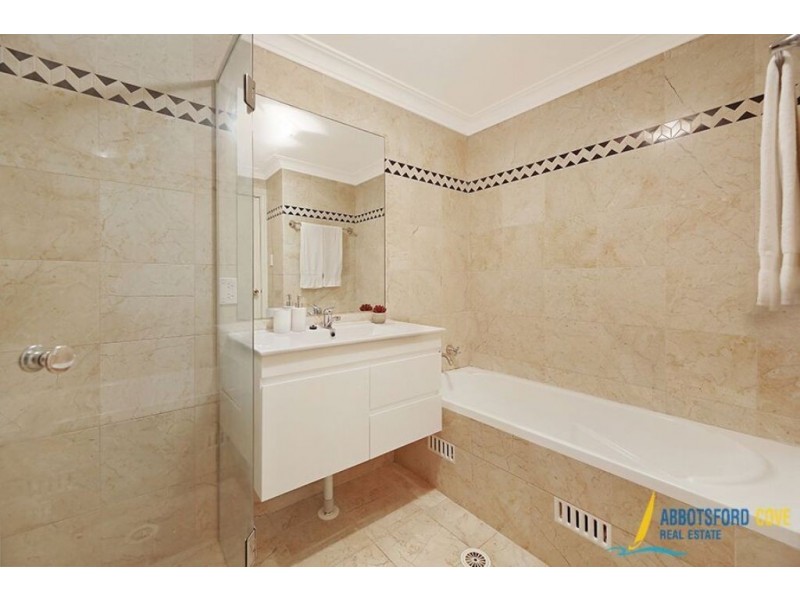 24 Figtree Avenue, Abbotsford NSW 2046