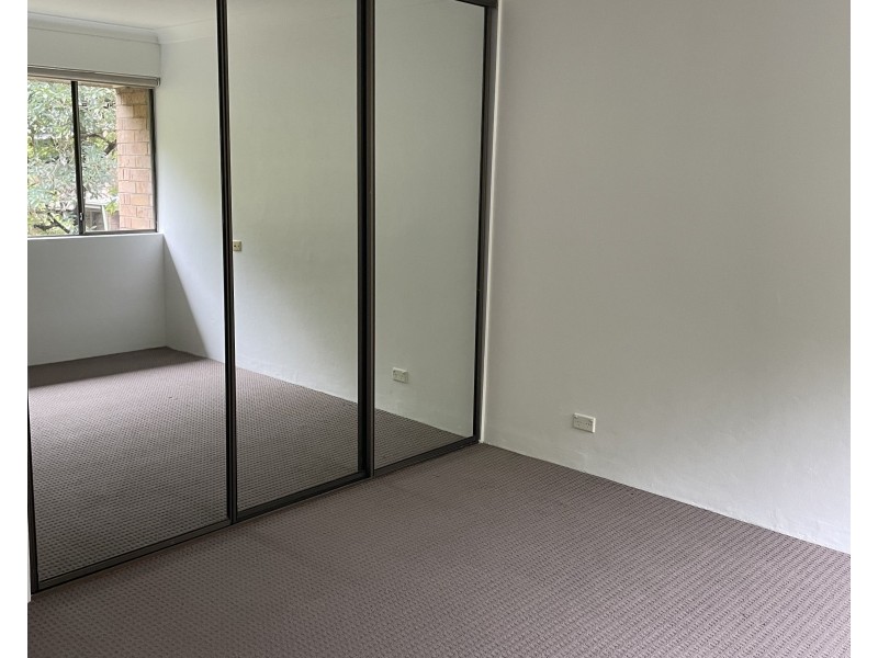 1/142 Culloden Road, Marsfield NSW 2122