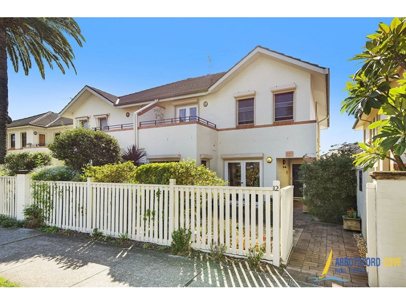 12 Chatham Place, Abbotsford NSW 2046