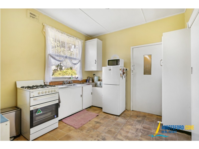 18 Pearce Street, Ermington NSW 2115