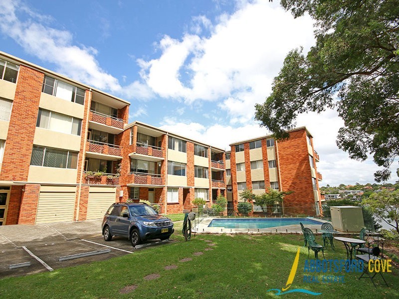 32/7 Bortfield Drive, Chiswick NSW 2046