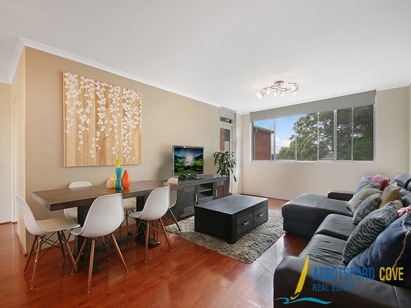 32/7 Bortfield Drive, Chiswick NSW 2046