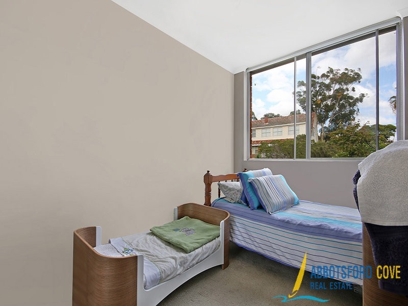 32/7 Bortfield Drive, Chiswick NSW 2046