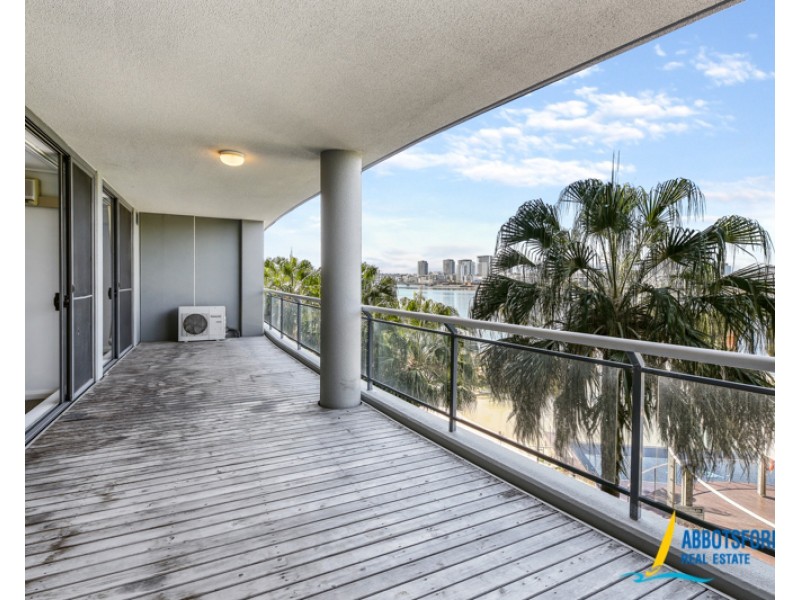 11/27 Bennelong Parkway, Wentworth Point NSW 2127