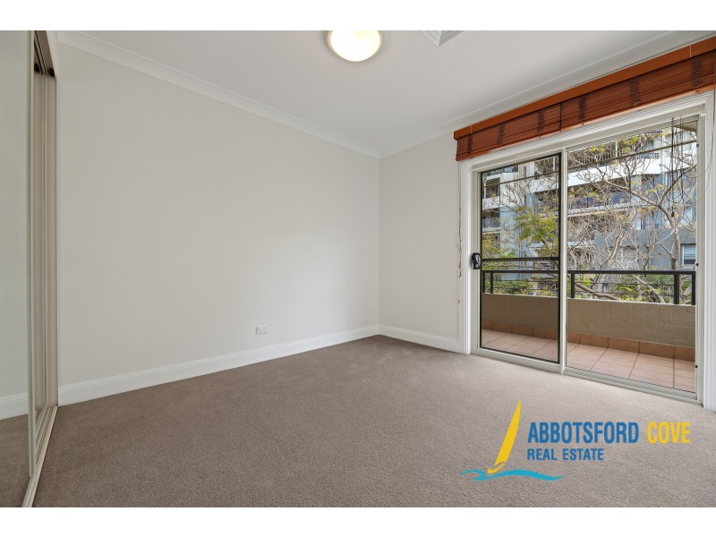 8/2 Harbourview Crescent, Abbotsford NSW 2046