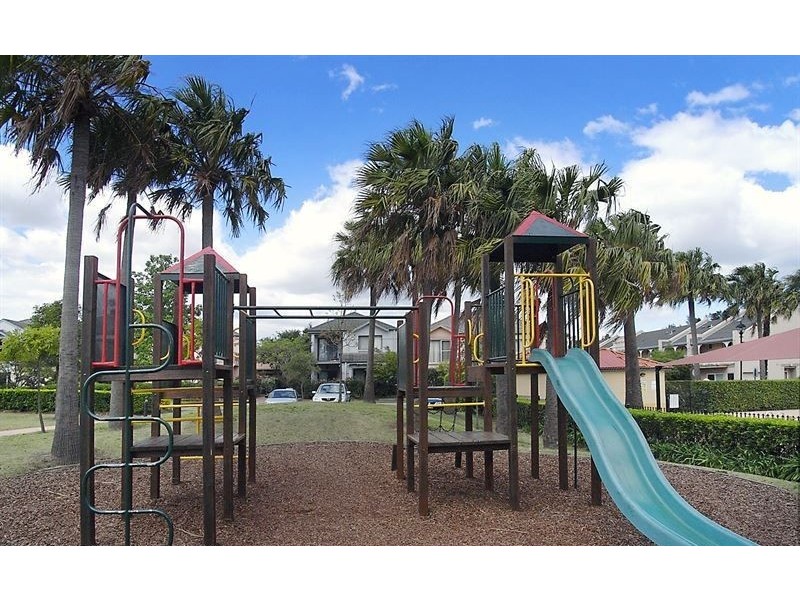 2 William Close, Liberty Grove NSW 2138